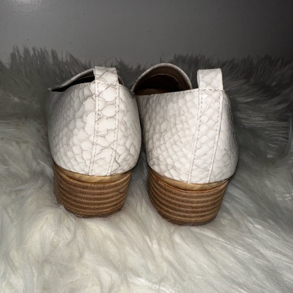 Steve Madden Womans Zelma Loafers - Picture 4 of 8